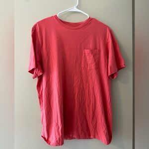 Red vineyard vines t shirt size medium